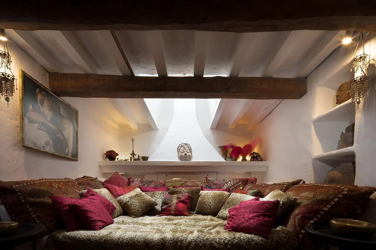 Villa Sun Door - Amazing 6 Bedroom With Private Pool Sant Carles de Peralta